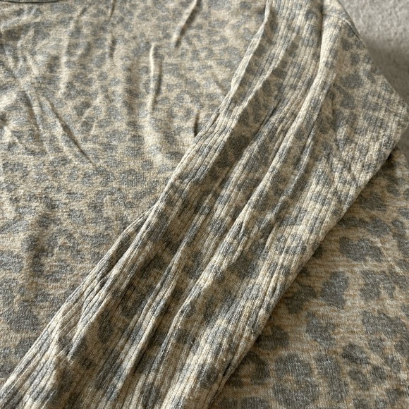 NWOT Women’s Plus Size XXL muted Leopard - Picture 5 of 7